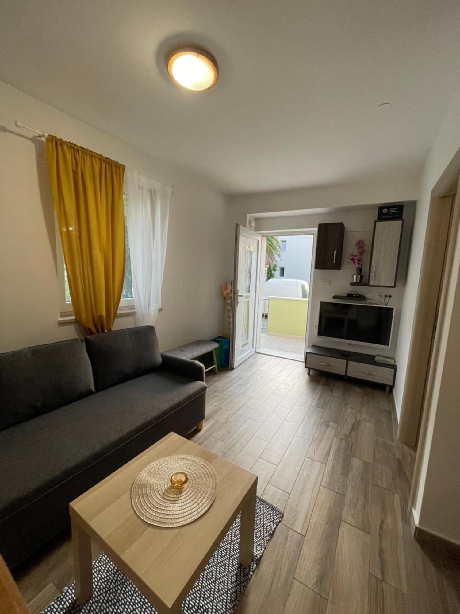 Danica Apartment
